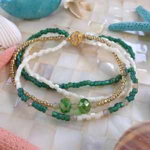 Handmade green white bead bracelet